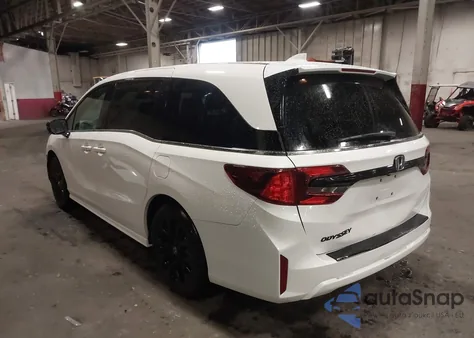 2026 Honda Odyssey Sport-L z USA, uszkodzony, nr VIN 5FNRL6H76TB001226